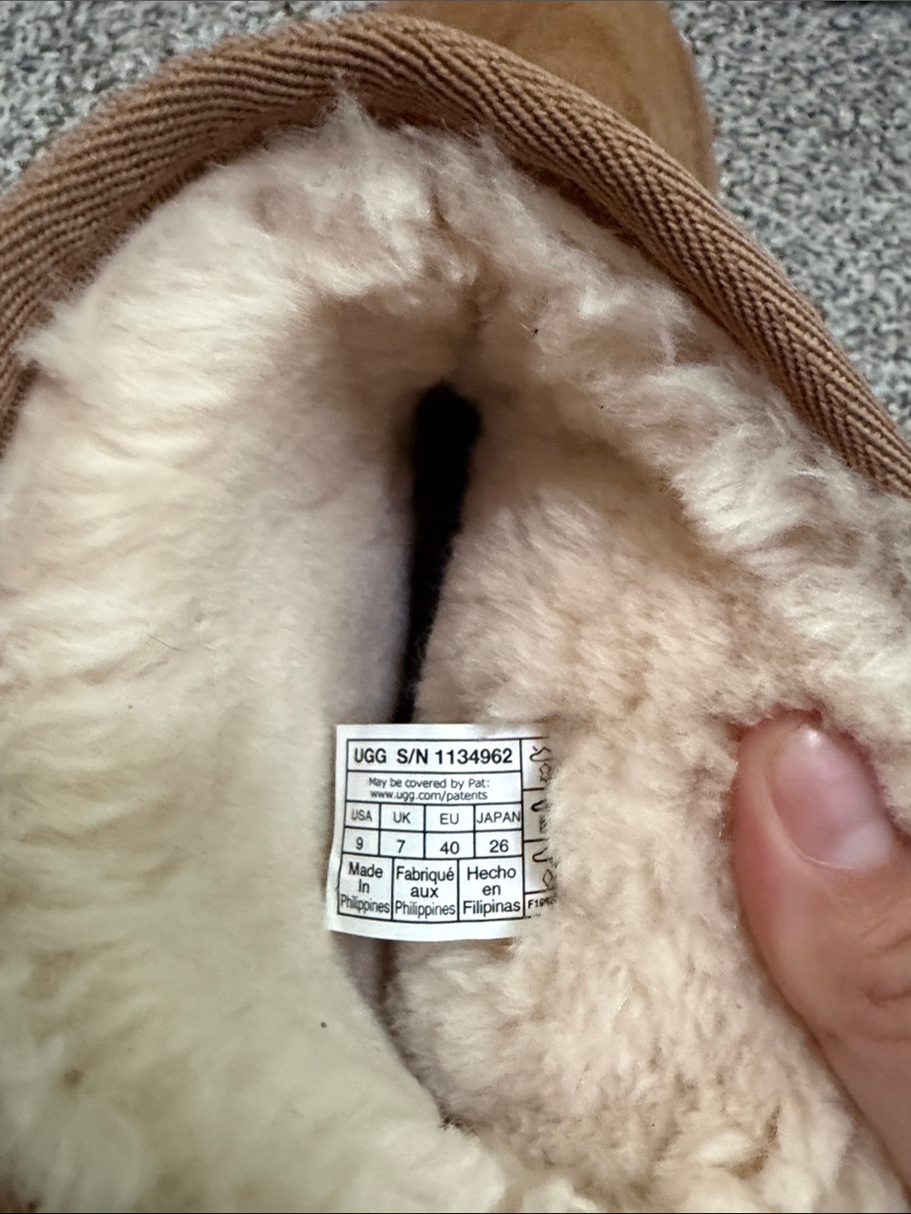 UGG Short Chestnut Suede Boots with Shearling - Picture 2 of 2